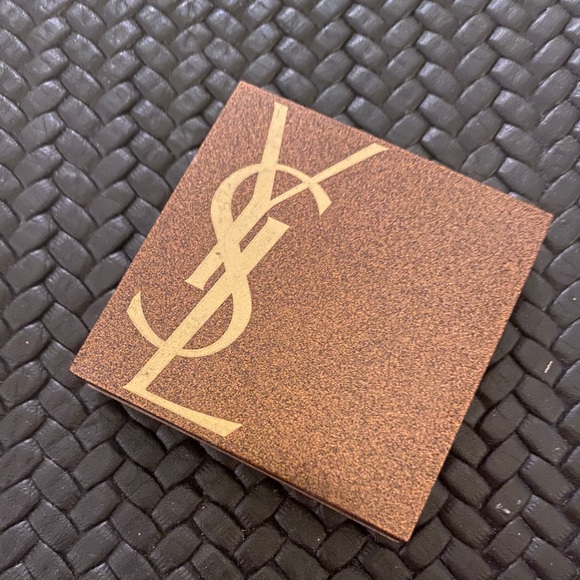 YSL Bronzer and brush - Picture 2 of 6